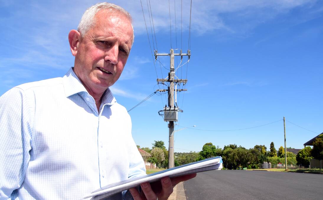 Huge blow: United Services Union general secretary Graeme Kelly is slamming a decision to give Essential Energy approval to forcibly axe up to 600 jobs in its network. Photo: BELINDA SOOLE 