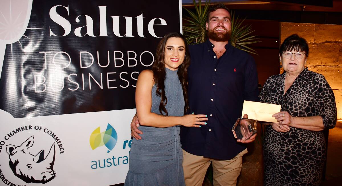 Favourite tradie: Caitlin and Casey Rutherford with the Daily Liberal and Mailbox Shopper's Marilyn Brann. Photo: BELINDA SOOLE