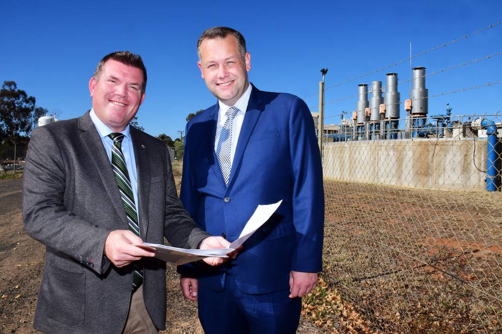 Priority: Dubbo MP Dugald Saunders and Dubbo mayor Ben Shields discuss planning an expansion of the bore field to improve the city's water supply. Photo: BELINDA SOOLE