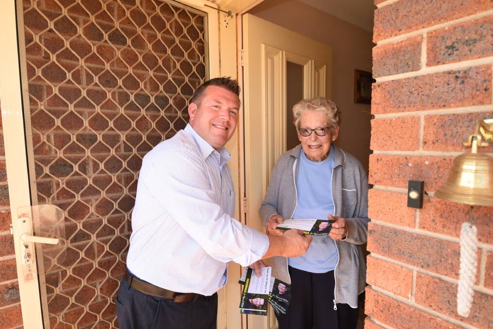 CAMPAIGN UNDERWAY: Dugald Saunders chats to East Dubbo resident Marlene Baker on Friday morning. Photo: BELINDA SOOLE