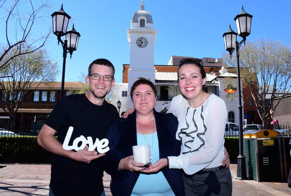 CLOCK TOWER: Matt Peterson, Rochelle Olsen and Jillian Kilby have joined forces to help parents honour their "lost babies" at the Clock Tower on October 15. Photo: BELINDA SOOLE