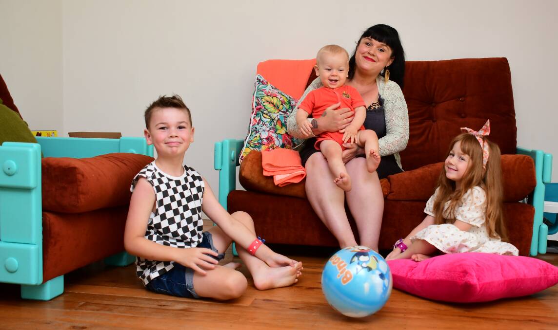 NEW START: Claire Haynes and her husband Timothy, along with their three children Ziggy, 8, Zimri, 11 months, and Ngiyani, 5, have just moved to Dubbo. Photo: BELINDA SOOLE