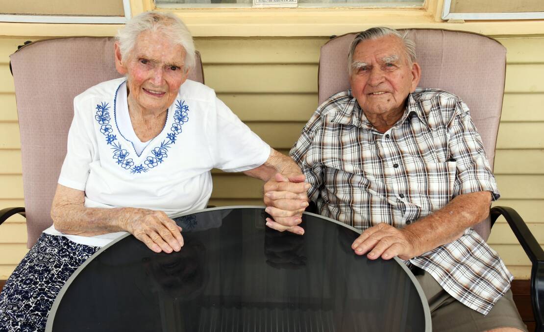Lovebirds: Margaret and Norman Kelly, Dubbo, (pictured) have this year celebrated their 70th wedding anniversary. Photo: Belinda Soole. 