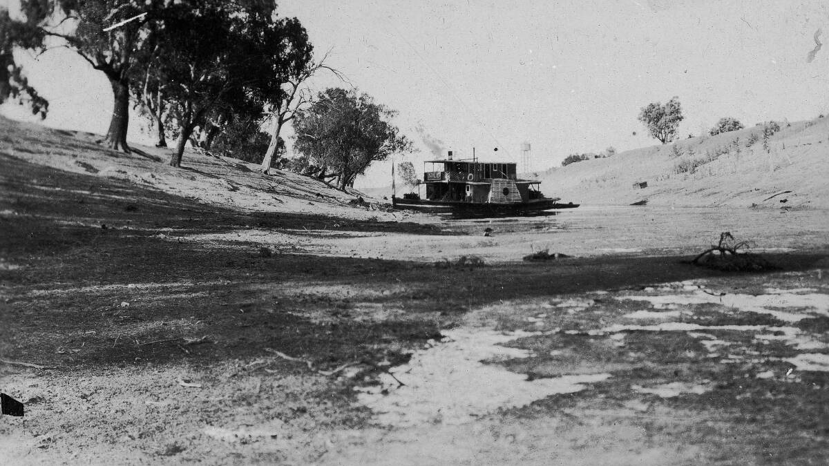 Images of 19th century paddle steamers stranded in a dry Darling River supports the notion that the river has always had long periods of low to zero flows during drought. However, a new study into the river argues this is not the case. Photo: Supplied