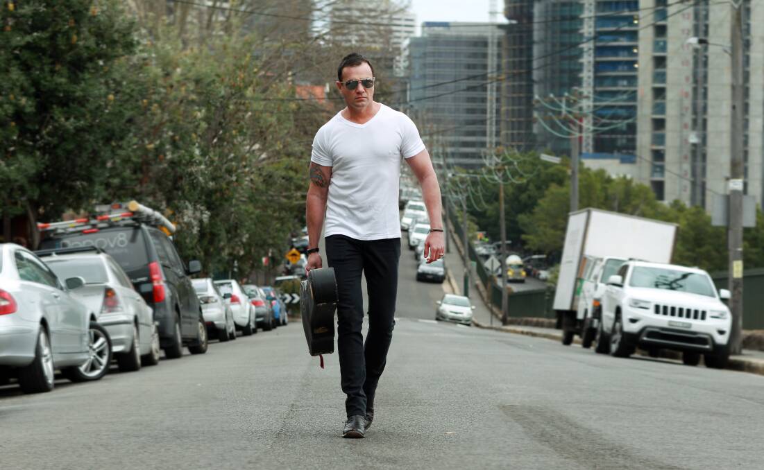 Shannon Noll will perform at the Dubbo Macquarie Inn on July 19. Photo: Supplied.