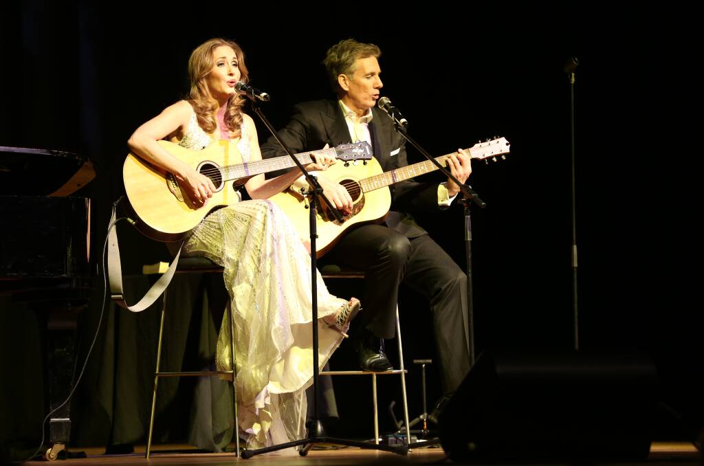 David Hobson and Marina Prior will perform at the Dubbo Regional Theatre on March 16, with their show ‘The Two Of Us.”