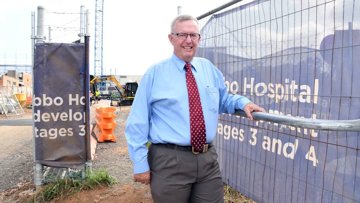 LICENCE: Federal Member for Parkes Mark Coulton announces the federal government's decision to provide Dubbo Hospital with an MRI licence. Photo: BELINDA SOOLE  