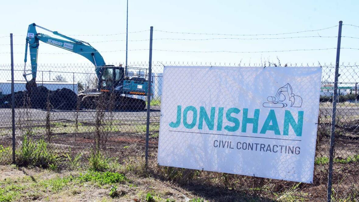 Jonishan Pty Ltd won the tender to construct Dubbo's cross-city pipeline. Photo: FILE.