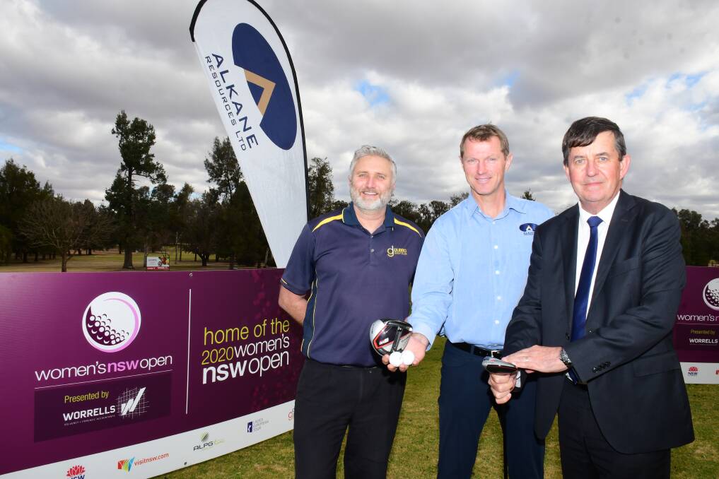 DONATION: Rod Archer, Nic Earner and Niall McNicol catch up at Dubbo Golf Club which is getting 30 megalitres of water from Alkane Resources in the lead-up to the 2020 Women's NSW Open. Photo: BELINDA SOOLE