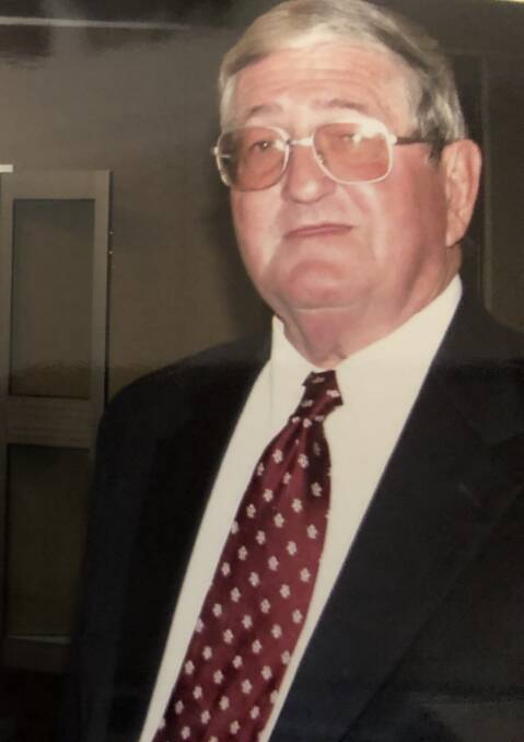 REST IN PEACE: Tony Kelly, town clerk and general manager of the former Dubbo City Council for almost three decades, died on Thursday. Photo: CONTRIBUTED.