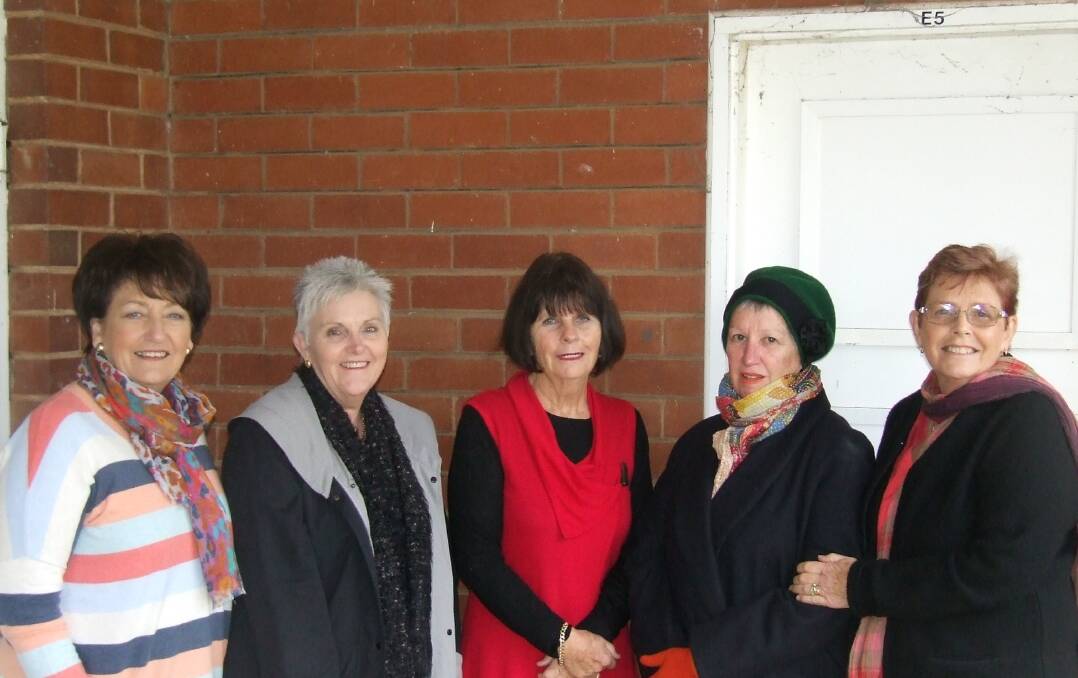 A FOND FAREWELL: Members of Dubbo Graduate Nurses Nola Honeysett, Kim Turley, Jenny Furney, Adori Tink and Sue O'Dea visit the old "Number One Nurses' Home", now called the George Hatch Building. Photo: Contributed 