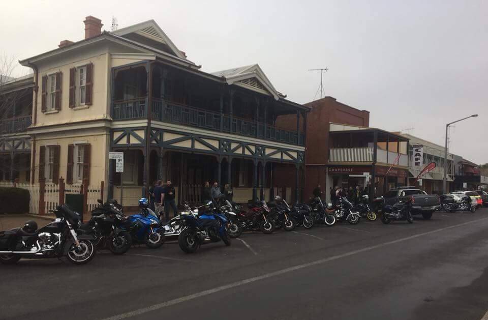 Riding for mates: 30 officers Orana Mid-Western Police District rode as part of the national recognition of police, Wall to Wall: Ride for Remembrance. Photo: Contributed