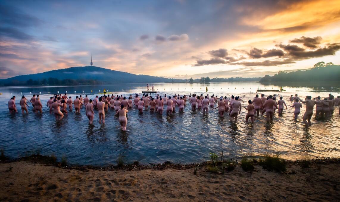 The sixth annual Ian Lindeman memorial Winter solstice swim. Canberras 2022 Winter solstice nude charity swim raised over $150,000 for Lifeline. Picture: Karleen Minney.
