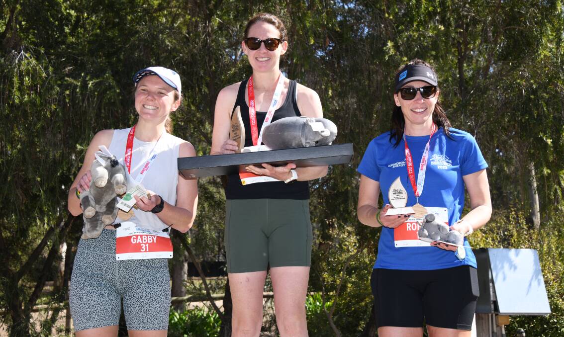 Lucy Kauter (centre) with Rhino Ramble runner-up Gabrielle Meredith (left) and the third-placed Robyn Scott. Picture by Amy McIntyre