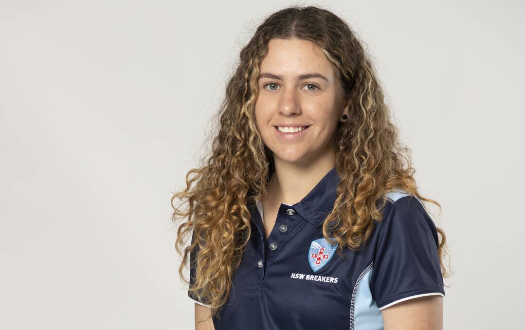 HELPING HAND: Emma Hughes will be able to concentrate on cricket after receiving a grant from Cricket NSW. Photo: CRICKET NSW