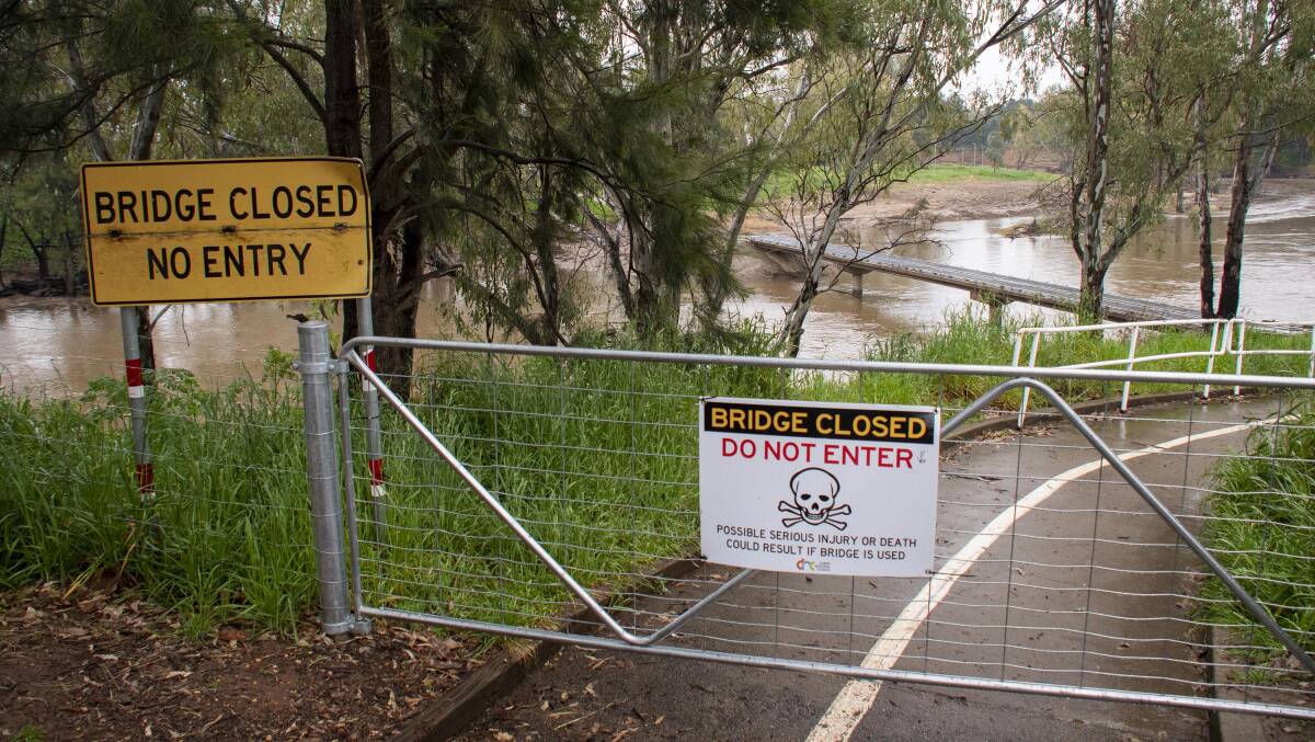 Gallery: Macquarie River levels at Dubbo. Pictures by Belinda Soole