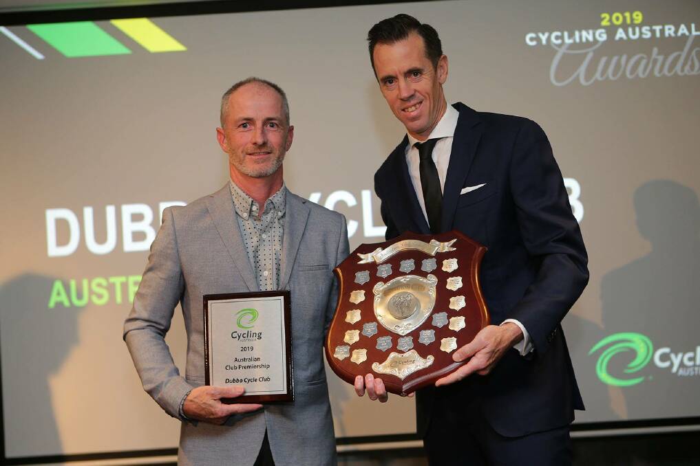 THE VERY BEST: Dubbo Cycle Club president Matthew Gilbert (left) with former Australian representative Mathew Hayman. Photo: CONTRIBUTED
