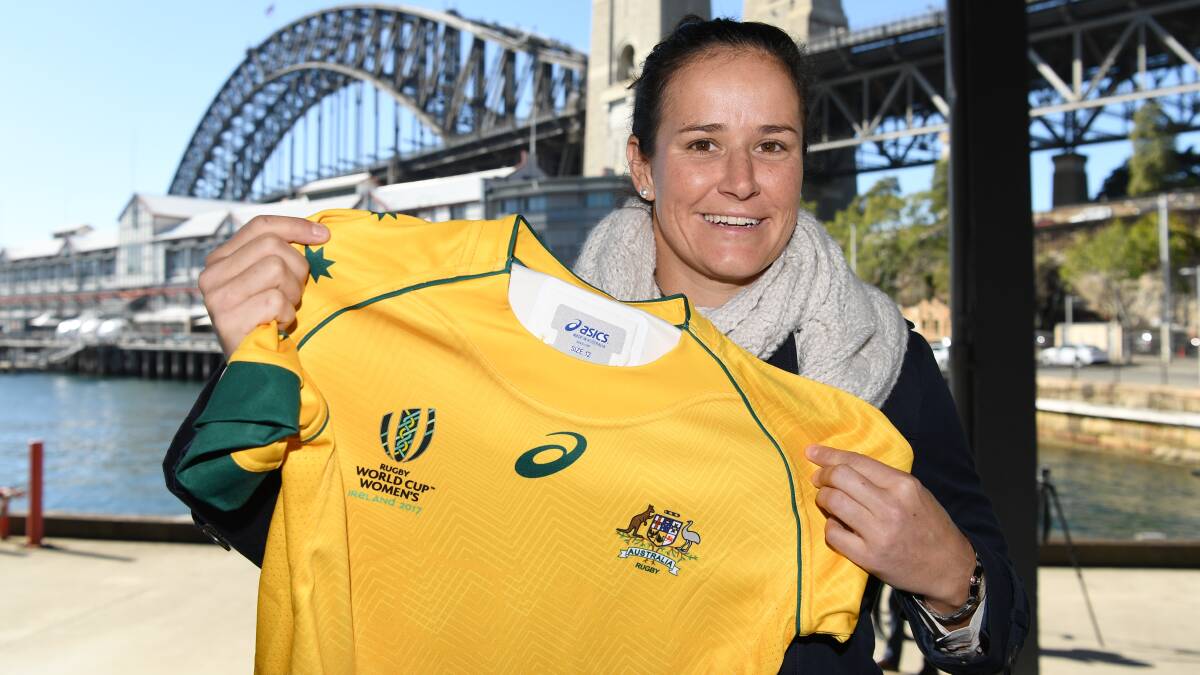 ON THE WAY: Shannon Parry, Aussie 7s captain and Wallaroos player, will be one of the high profile guests at Dubbo on Saturday. Photo: AAP/DAVID MOIR