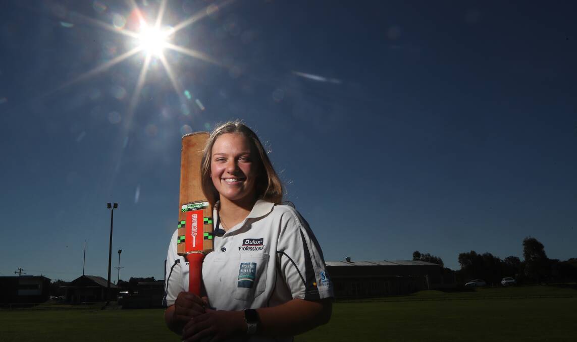 RISING STAR: Shae De Francesco is playing cricket in Mailors Flat's division one side in 2019-20 at the age of 16. Picture: Morgan Hancock