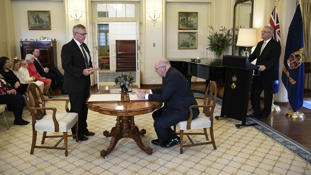 Swearing in: Prime Minister Scott Morrison in addition to Mark Coulton and Sir Peter Cosgrove.
