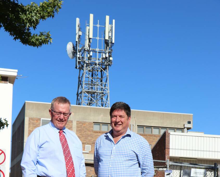 Federal Member for Parkes and Regional Communications Minister Mark Coulton met with FSG CEO Andrew Roberts to share the good news.