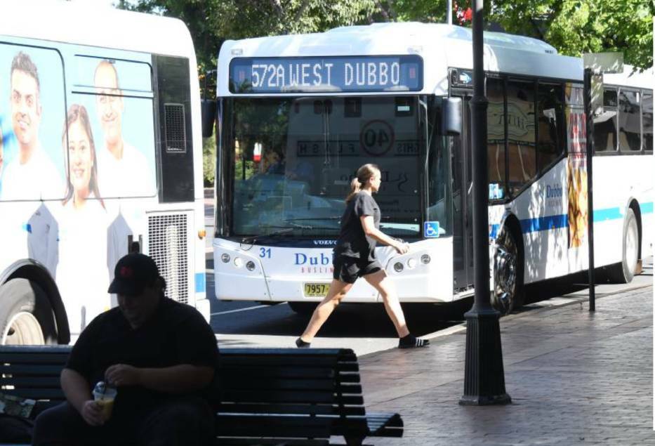 Public transport is limited in Dubbo according to one candidate. 
