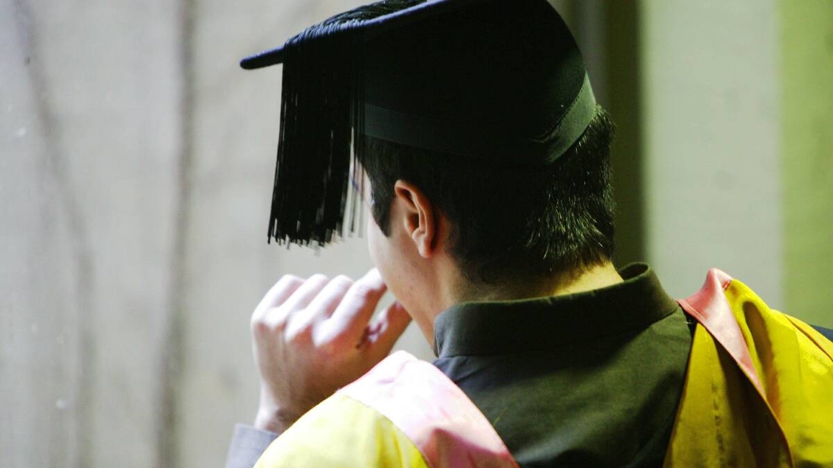 Jobs, salaries for university graduates have improved: survey