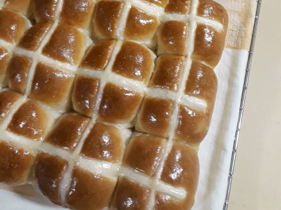 Traditional hot cross buns made from a family recipe at a home in the Dubbo district. Picture: FAYE WHEELER