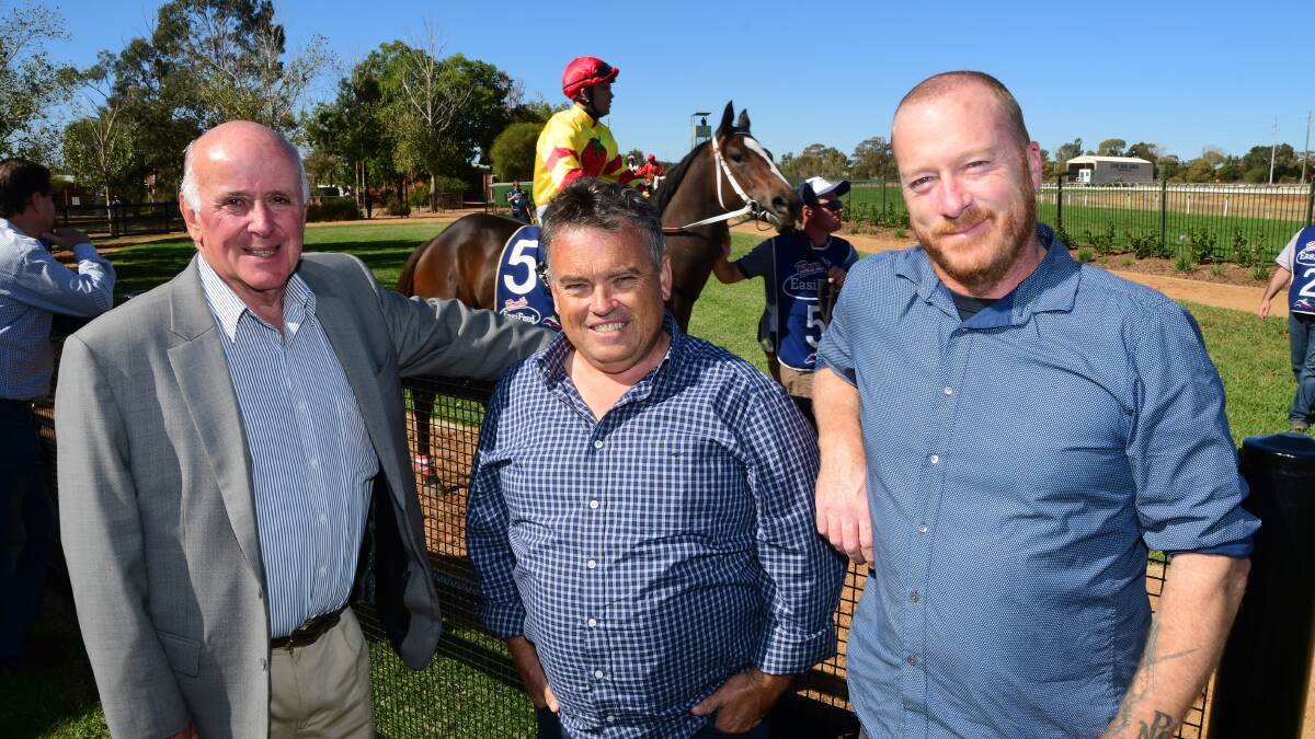 Support: Lifeline Central West's Alex Ferguson, Save Your Bacon brekkie organiser Steve Gower and HALT co-founder Jeremy Forbes at the races. 