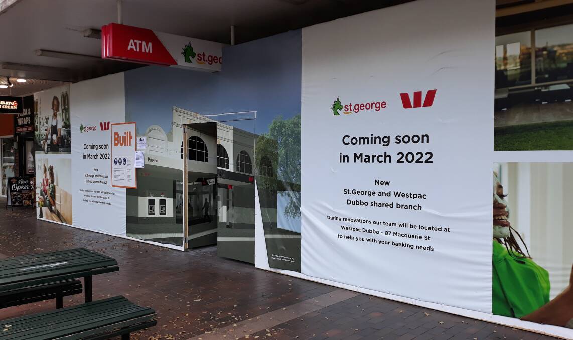 Works: The exterior of 123-125 Macquarie Street advises a St George and Westpac shared branch is coming soon. Picture: FAYE WHEELER