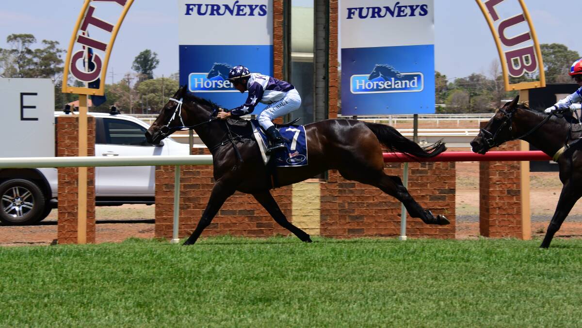 EARNED A HOLIDAY: Bansuri thundered home for another big win for owner and trainer Kylie Kennedy in Dubbo on Monday. PHOTO: BELINDA SOOLE
