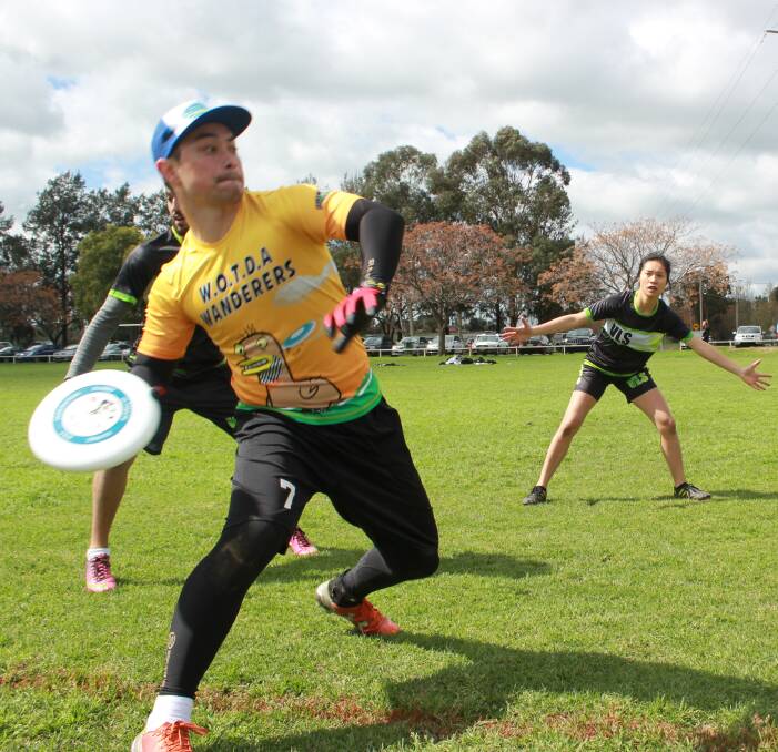 Handling the pressure: Western NSW Wanderer Michael Craigie lines up a forehand huck in the side's gritty 9-7 victory over VLS Soda. Photo: Dubbo Ultimate Frisbee Federation