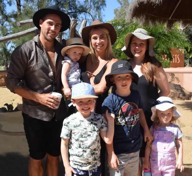 Were you snapped at Taronga Western Plains Zoo on Boxing Day?