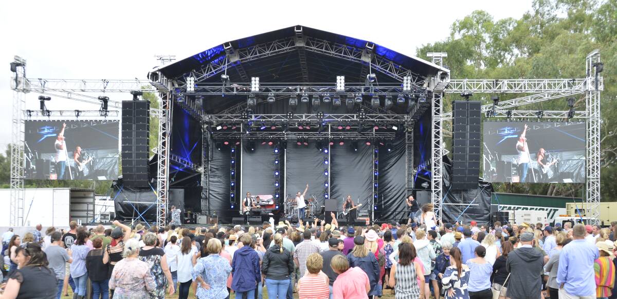 PLAN AHEAD: Police were impressed by the behaviour of attendees of last year's Red Hot Summer Tour show. They're urging people to enjoy themselves safely again on Saturday. Photo: PAIGE WILLIAMS
