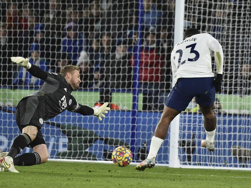 Steven Bergwijn scored twice in added time to give Tottenham a 3-2 win over Leicester.