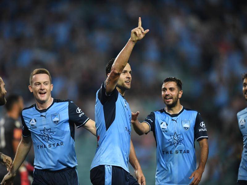Sydney FC's Bobo (C) is eying another Melbourne Victory defeat to reach the A-League grand final.