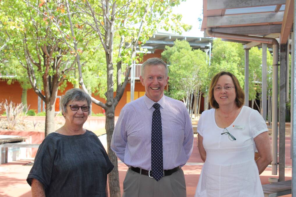 Professor Jeannie Herbert, Parkes MP Mark Coulton and Doctor Patricia Logan at CSU's Dubbo campus. Photo: CONTRIBUTED