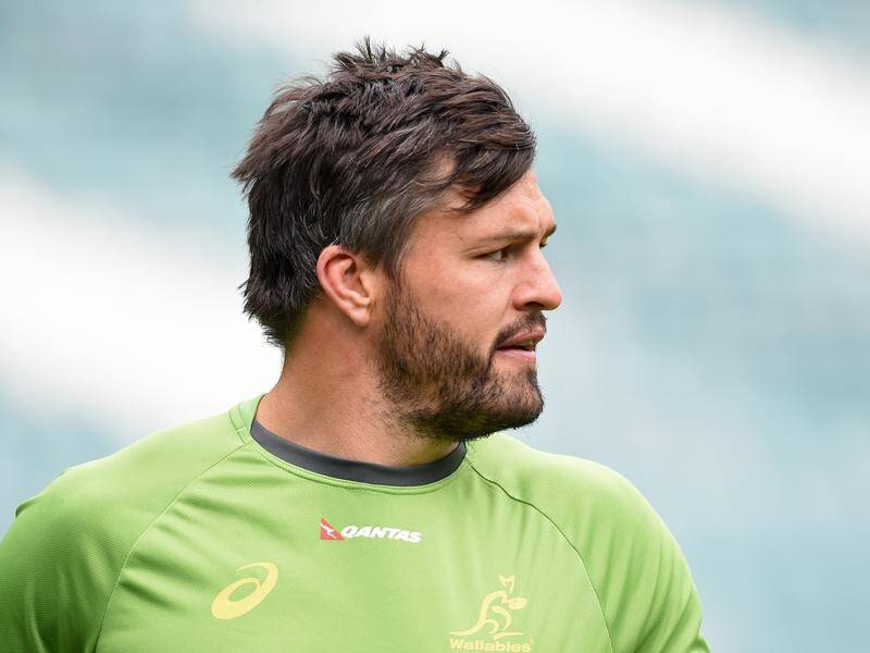 The NSW Waratahs are close to finalising a deal with veteran utility back Adam Ashley-Cooper.