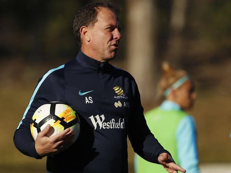 Sacked Matildas head coach Alen Stajcic has been backed by his departing assistant Nahuel Arrarte.