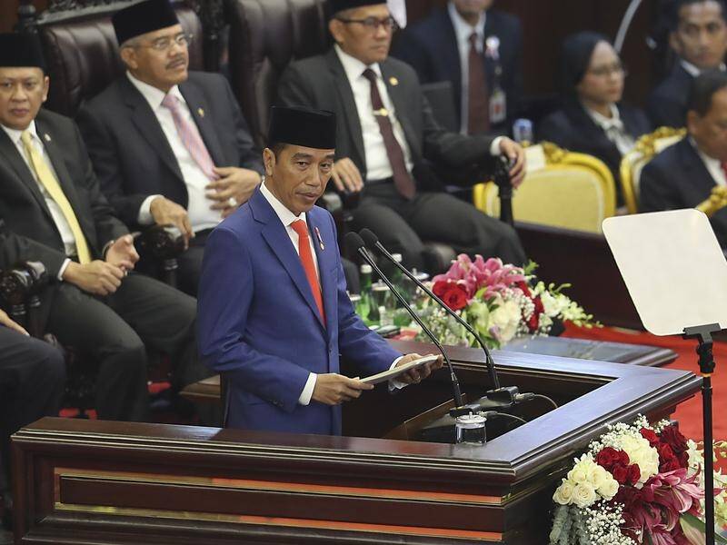 In his speech to parliament, Indonesian President Joko Widodo proposed moving the capital to Borneo.