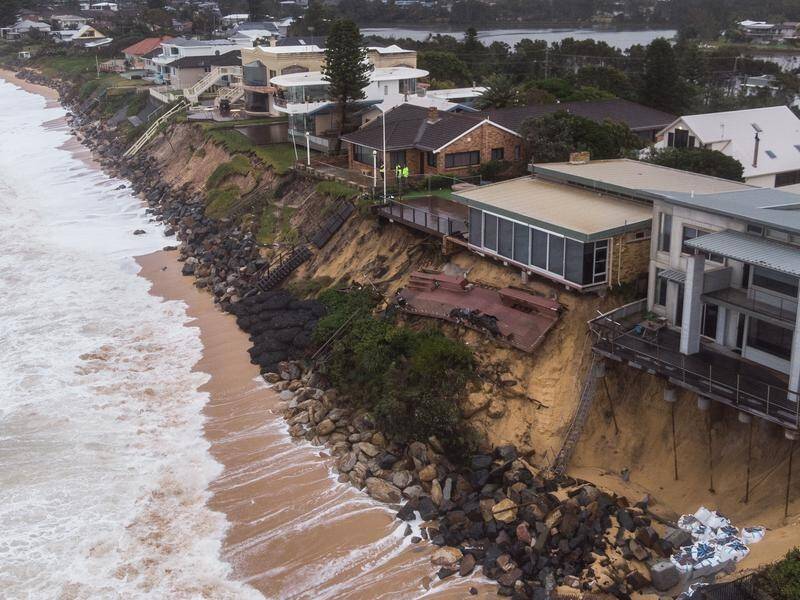 A new map tool shows the effect of rising sea levels on some of Australia's best-known beaches.