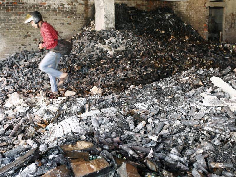 Hundreds of cans of deodorant and other highly flammable materials fuelled the Dhaka blaze.