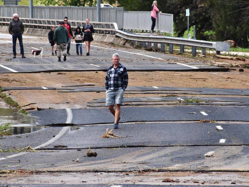 Canowindra is one of many NSW towns to have suffered infratsructure damage caused by floods. (Murray McCloskey/AAP PHOTOS)