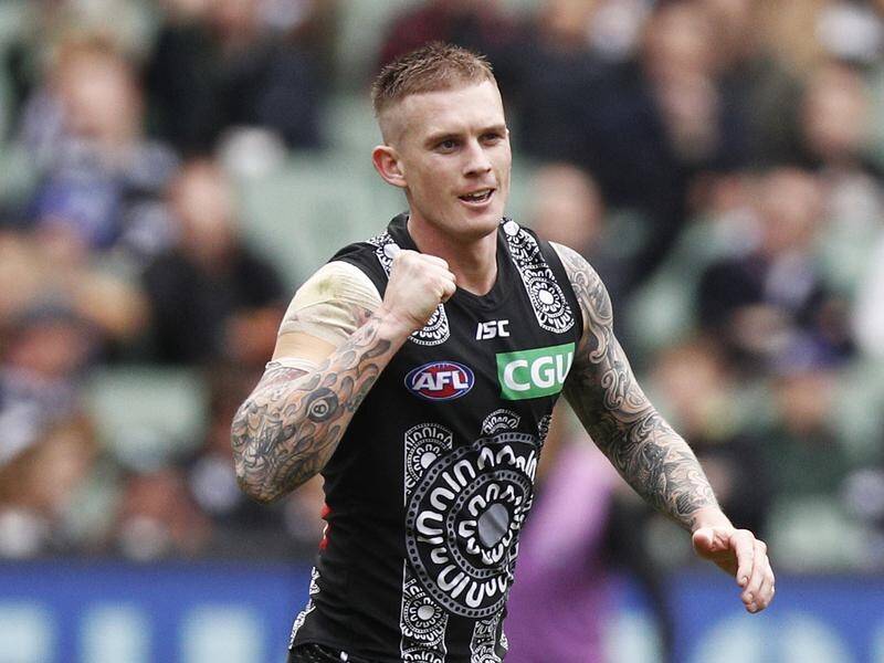 Collingwood's Dayne Beams has suffered minor injuries in a car accident.