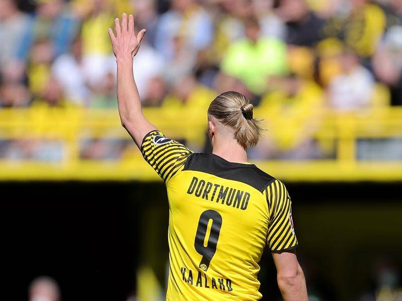 A deal is agreed for Erling Haaland to leave Borussia Dortmund for Manchester City for $A90 million.