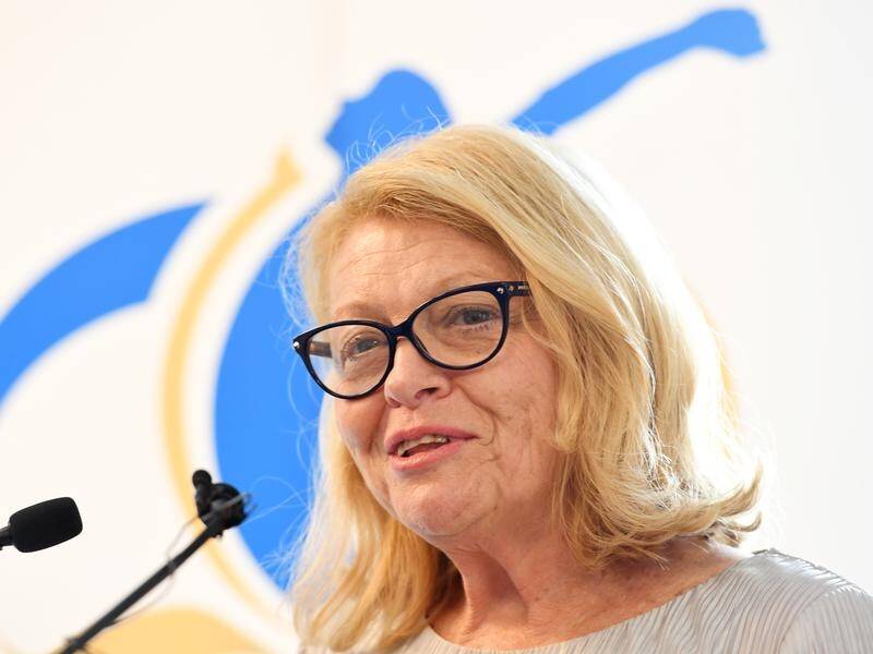 Bulldogs chair Lynne Anderson has apologised to members for the club's Mad Monday antics.