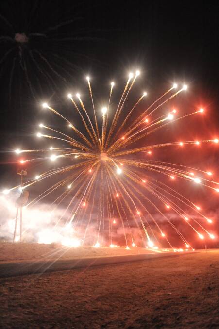 HAPPY NEW YEAR: New Year's Eve Fireworks are most likely to go ahead in Dubbo for 2019. Photo: FILES. 