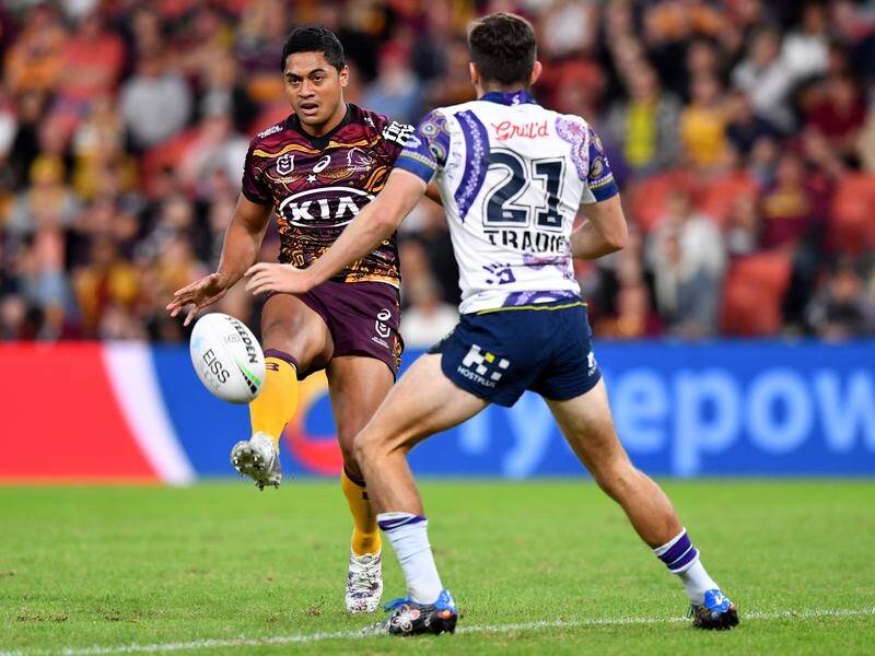 Anthony Milford (l) is searching for a new NRL home and Cody Walker wants him to come to Souths.