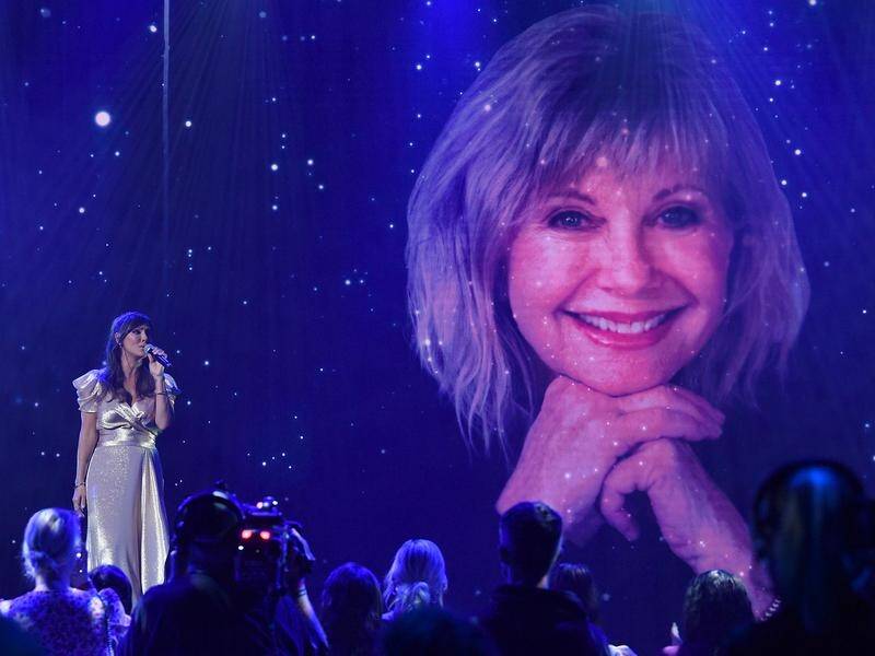 Olivia Newton-John has been hailed as a hero for her contributions to the arts and philanthropy. (Bianca De Marchi/AAP PHOTOS)