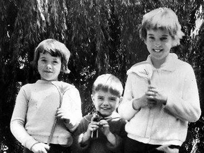 The mother of the three missing Beaumont siblings - Jane (9), Arnna (7) and Grant (4) - has died.